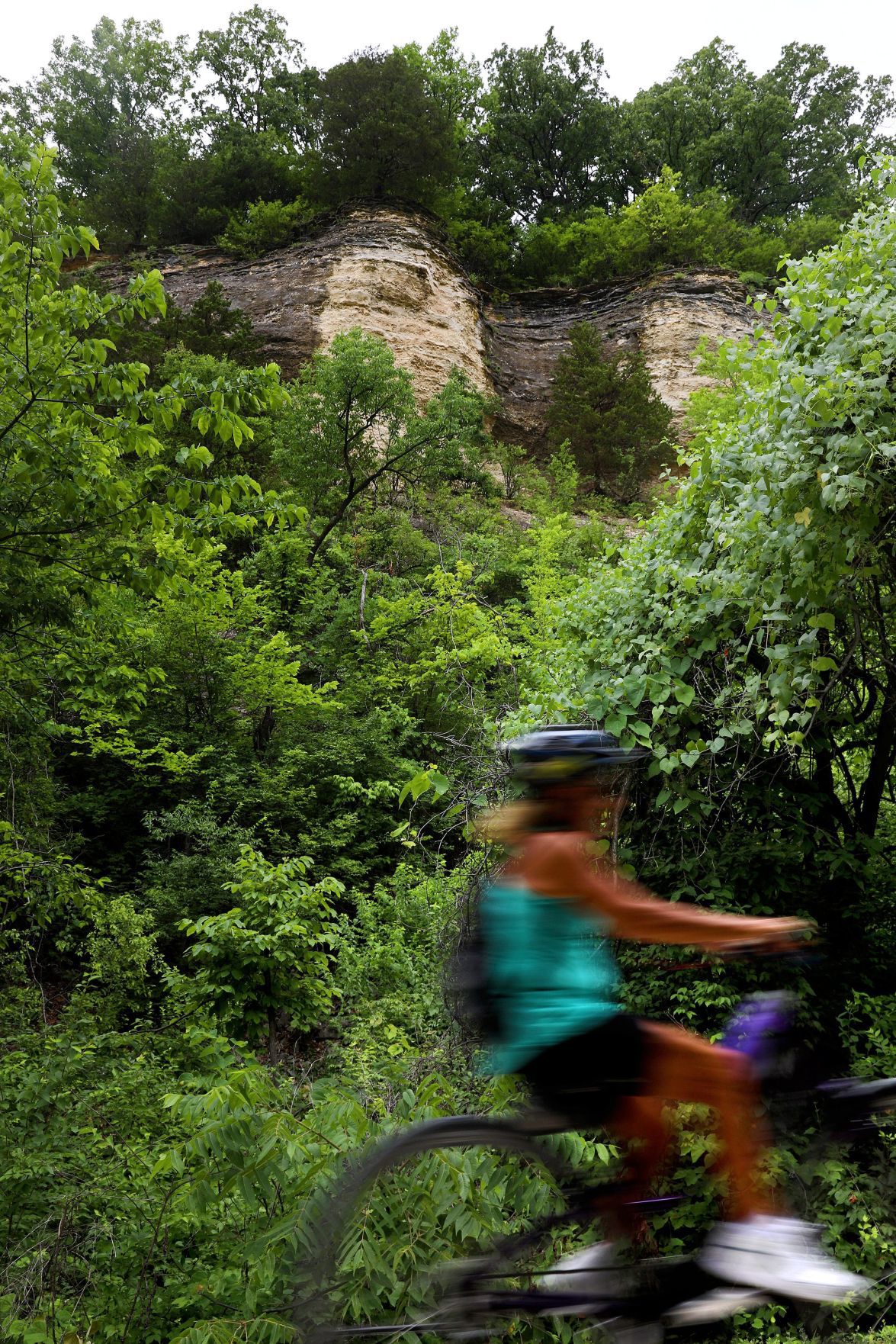Bluffs development gets final vote